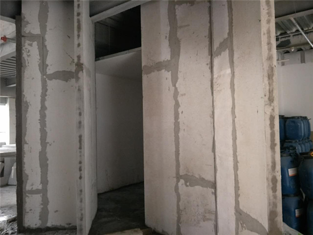 ALC板輕質隔墻板 裝配式建筑中隔墻系統的高效解決方案